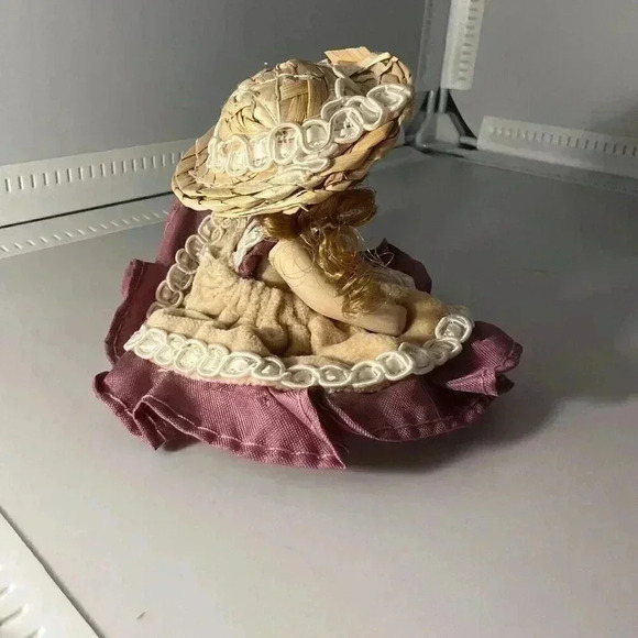 Porcelain Mini Doll Straw Hat And Pink Dress Collectible - Picture 2 of 7